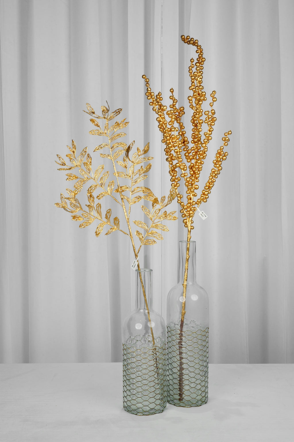 Golden Holly Berry Branch, 104 cm (7 branches)