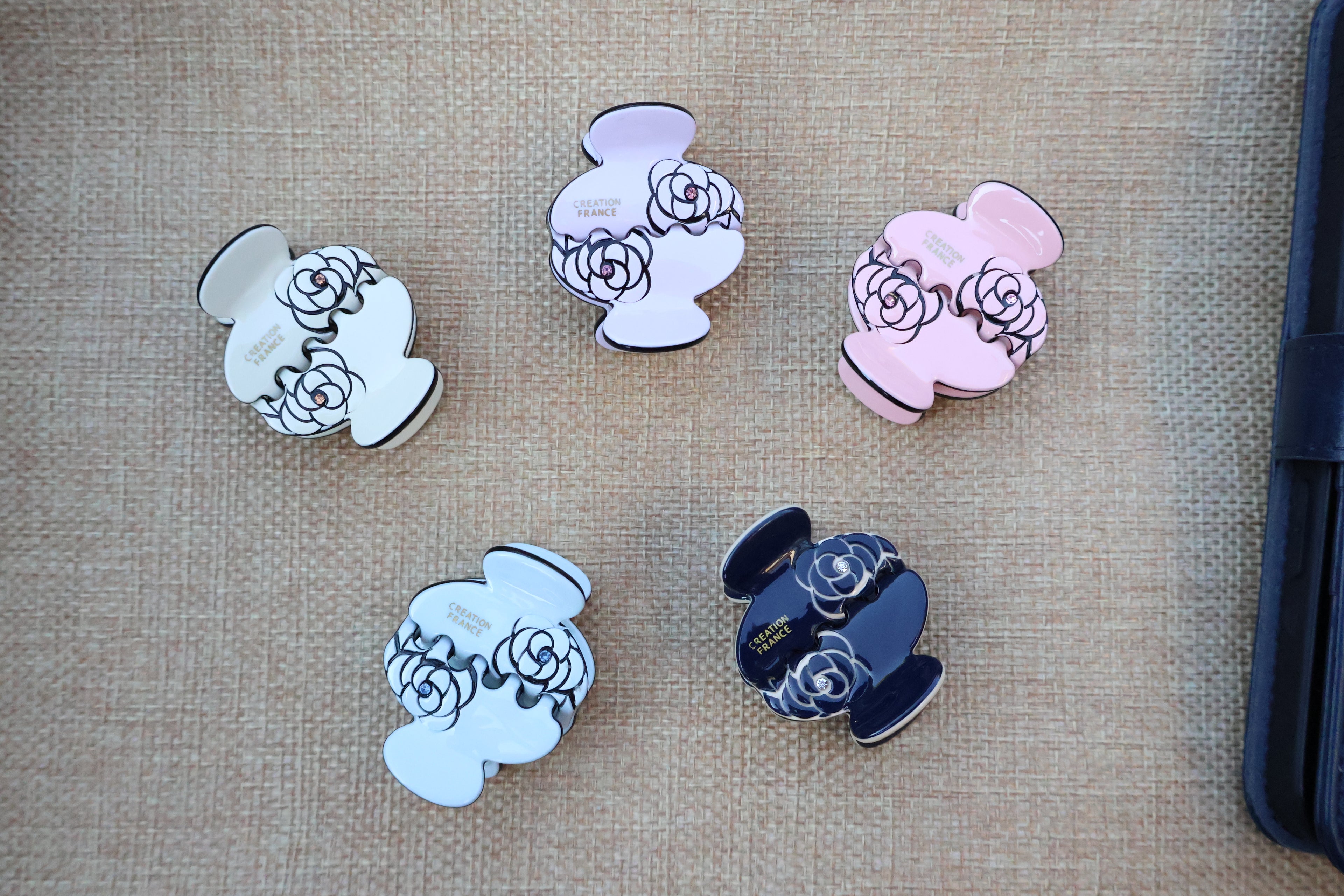Petite Clip Pair (5 colours)