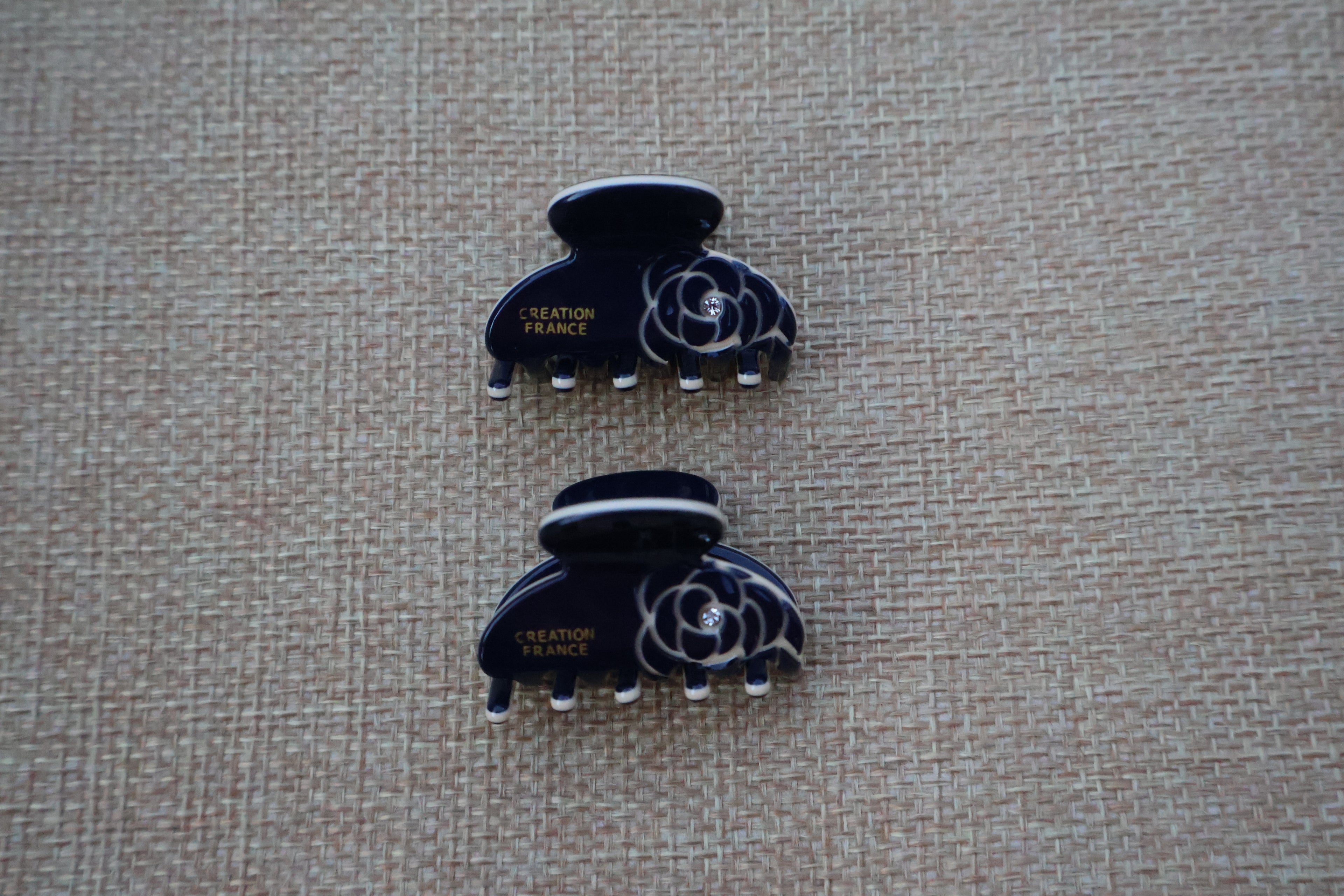 Petite Clip Pair (5 colours)