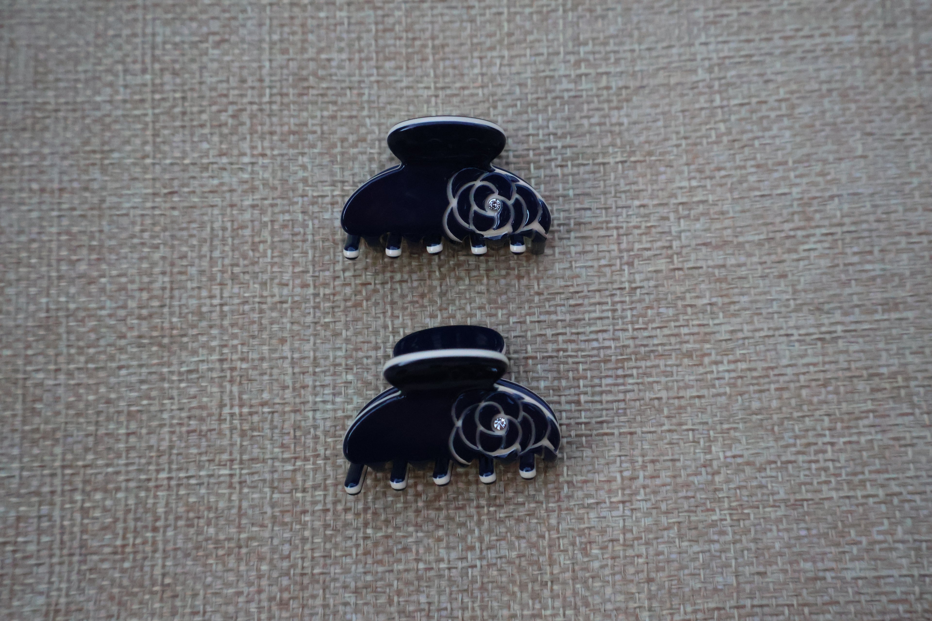 Petite Clip Pair (5 colours)