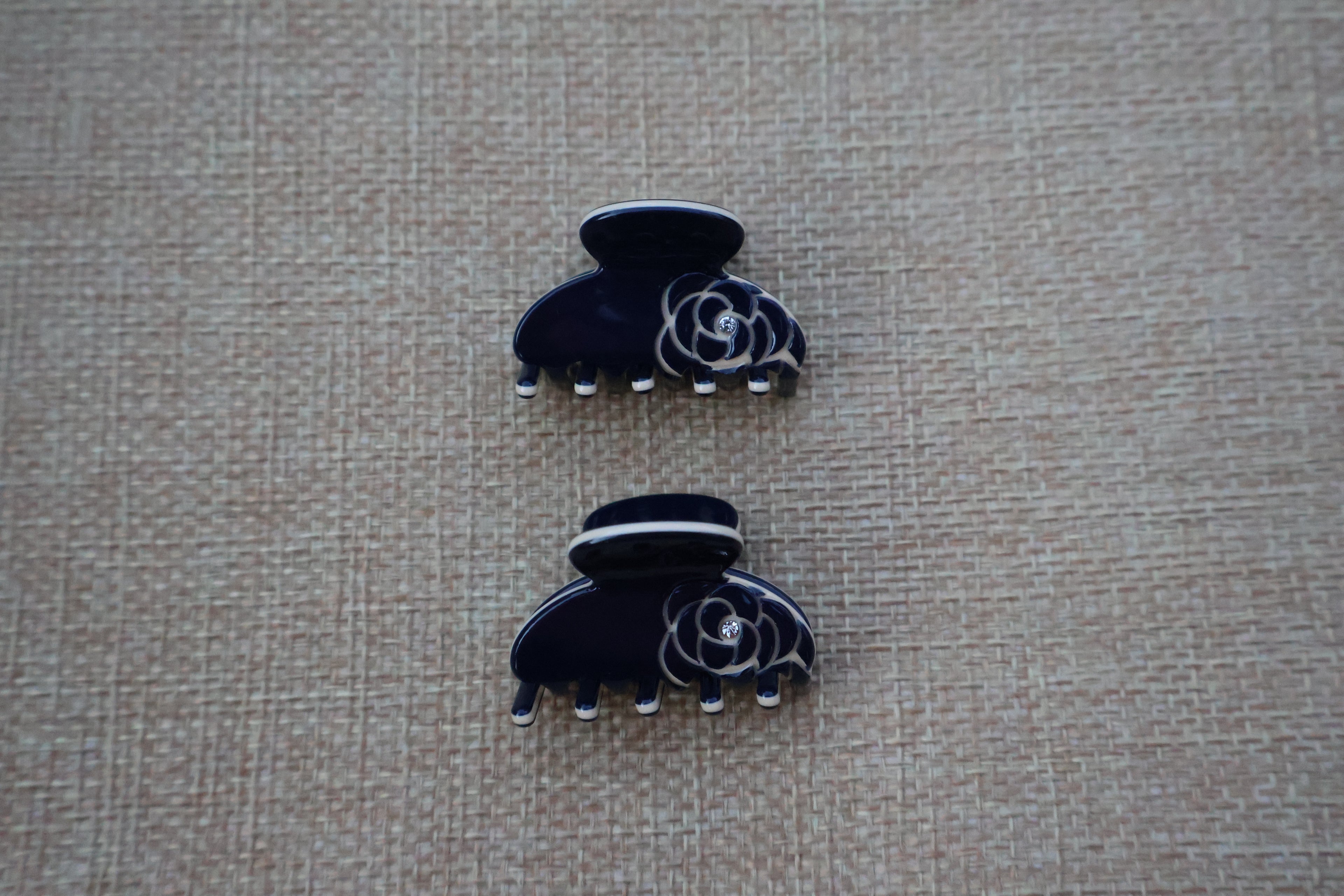 Petite Clip Pair (5 colours)