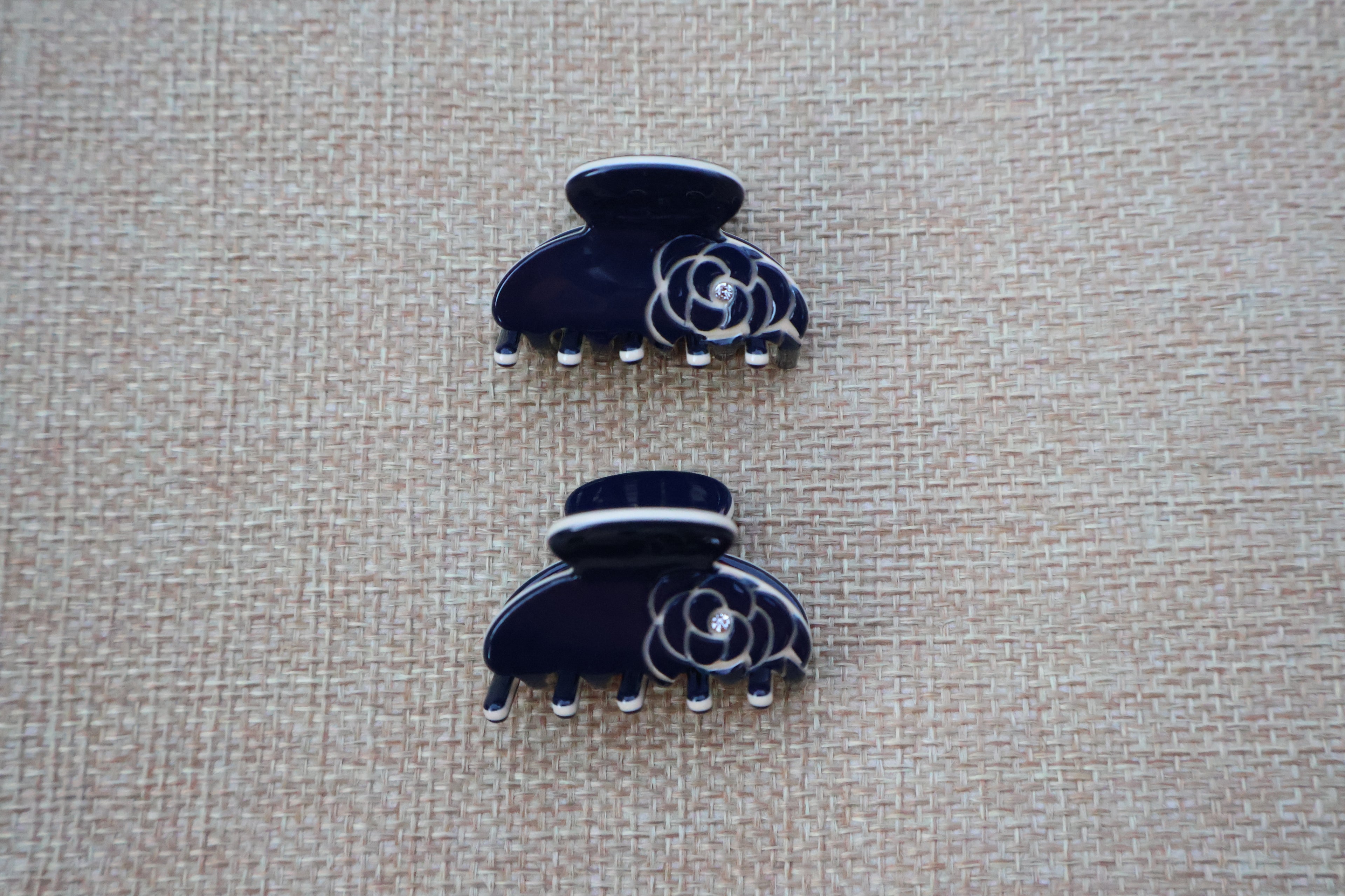 Petite Clip Pair (5 colours)