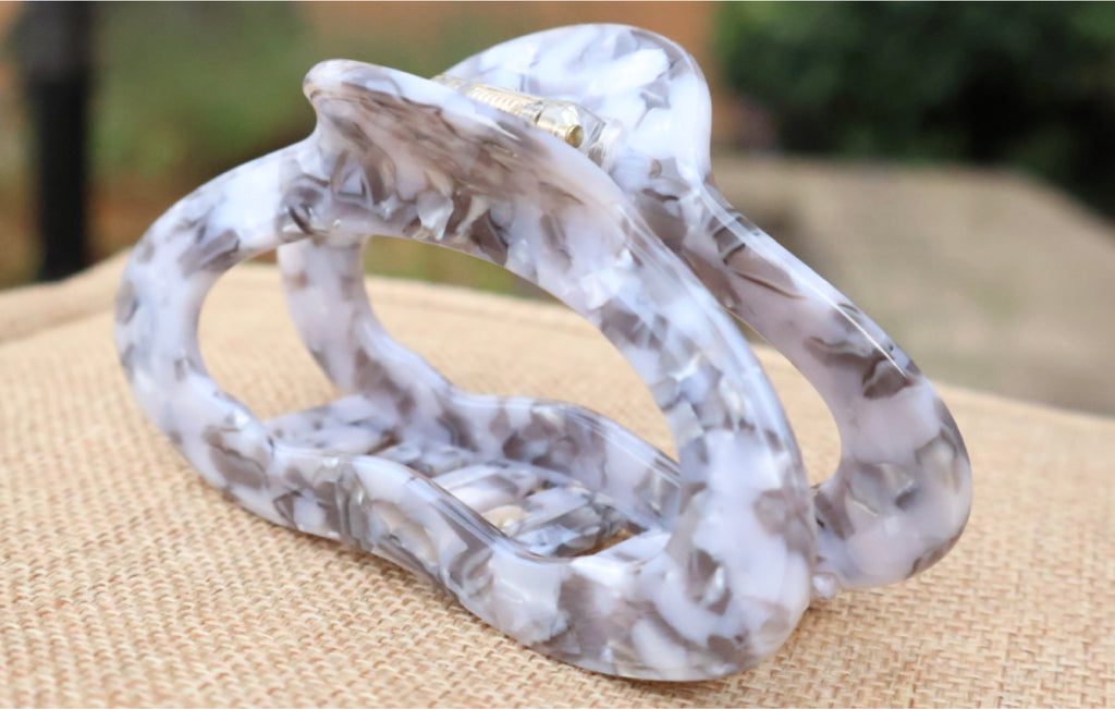 Savanna Oval Claw (3 colours)