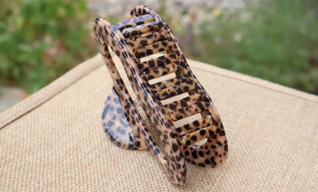 Savanna Oval Claw (3 colours)