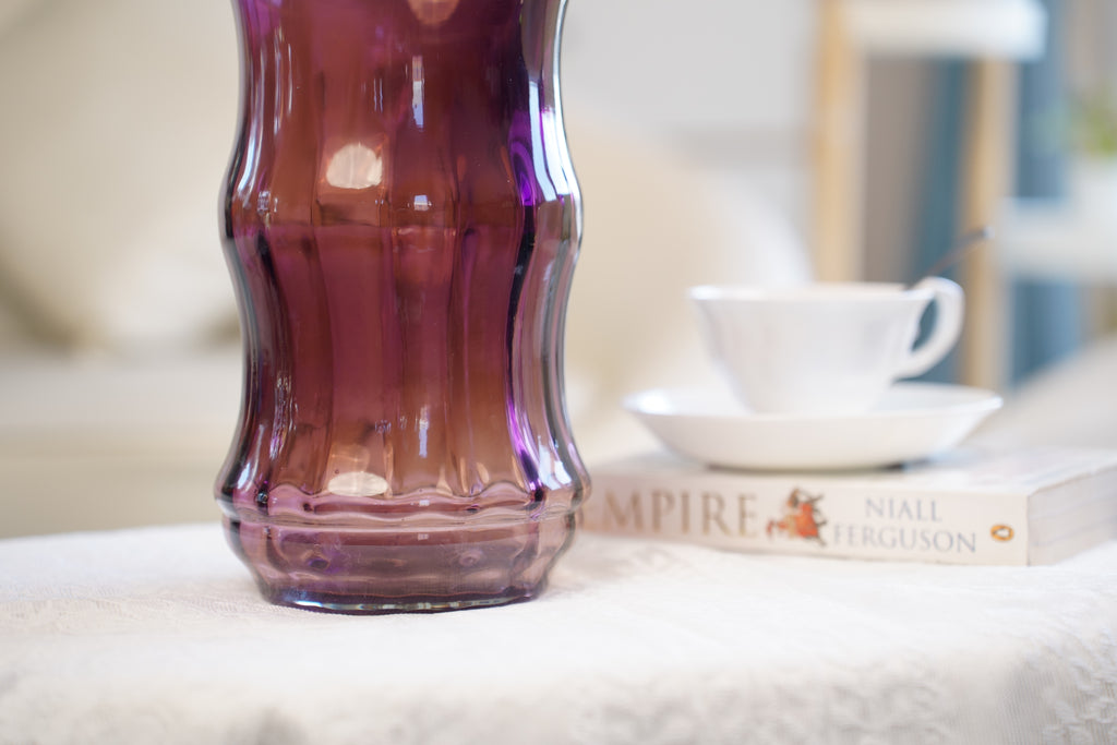 Contour Flared Glass Vase (26 cm)