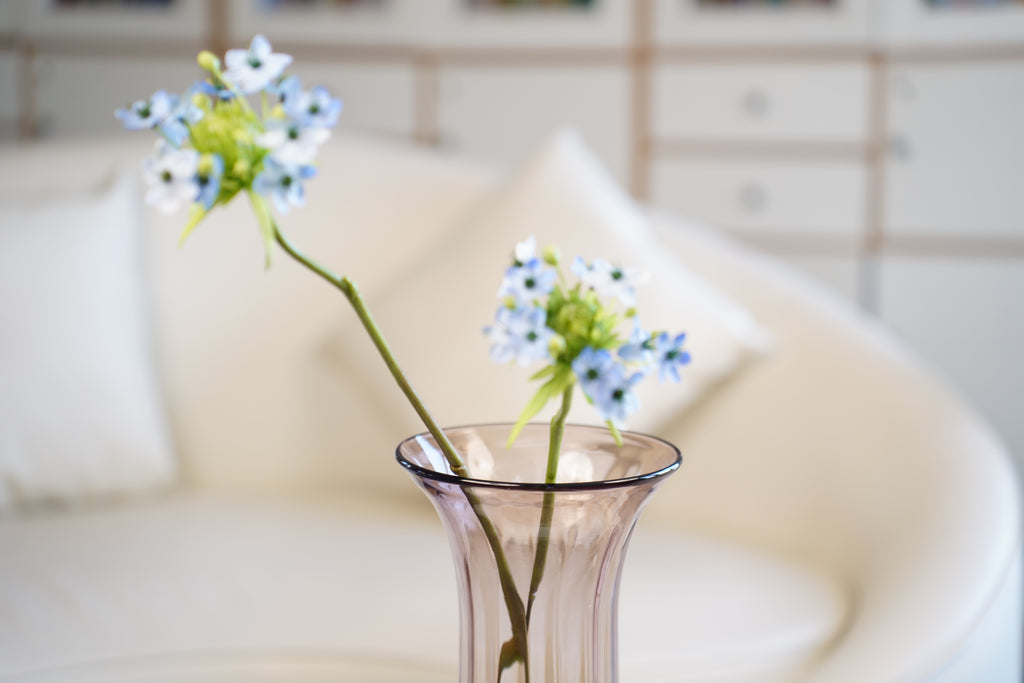 Palais Scroll-Handle Glass Vase (35 cm)
