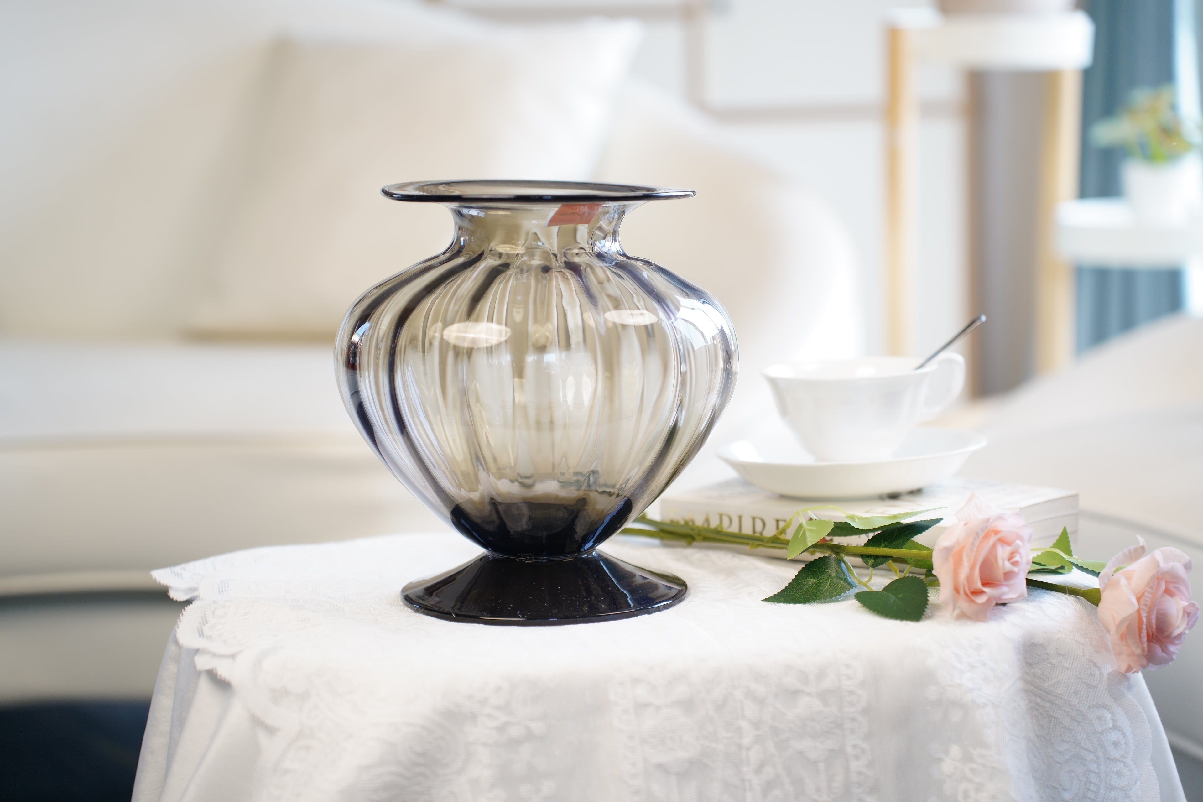 Palais Petite Pumpkin Footed Glass Vase (22 cm)