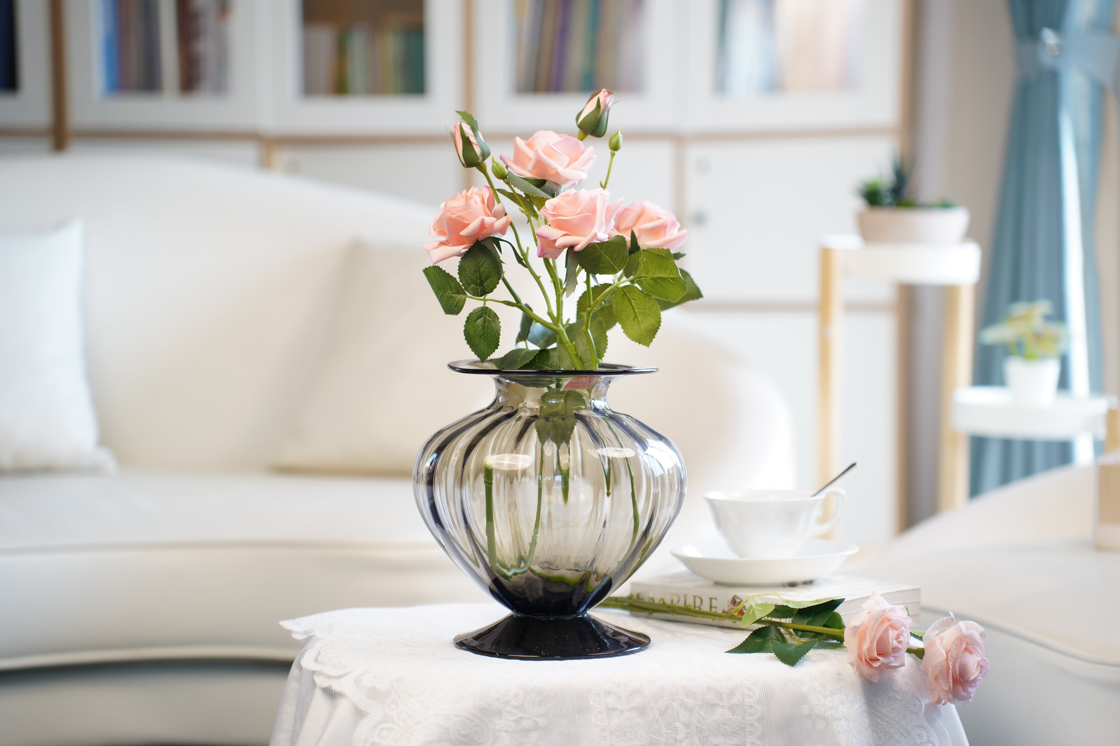 Palais Petite Pumpkin Footed Glass Vase (22 cm)